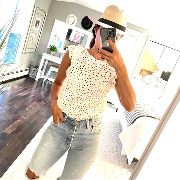 Club Monaco Tops - Club Monaco white ruffle perforated shirt size XS